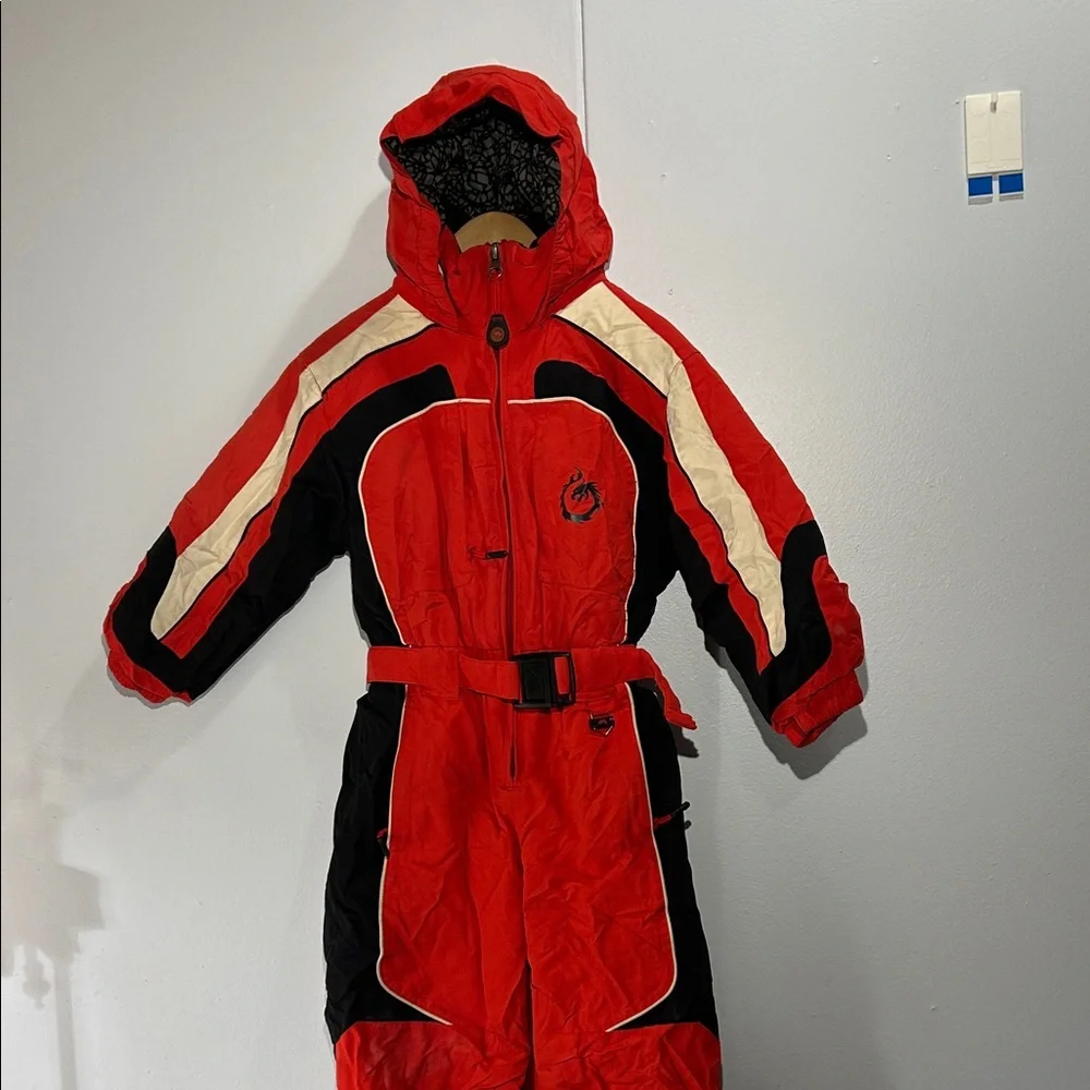 Snow Dragons snowsuit stamped size M-5 K00047